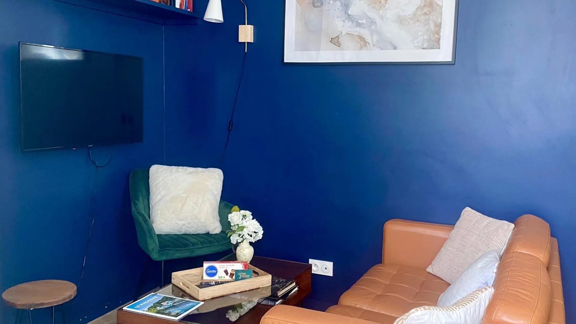 T2 Lumineux - Renove- - Centre Historique Dinan- Parking - Terrasse Apartment